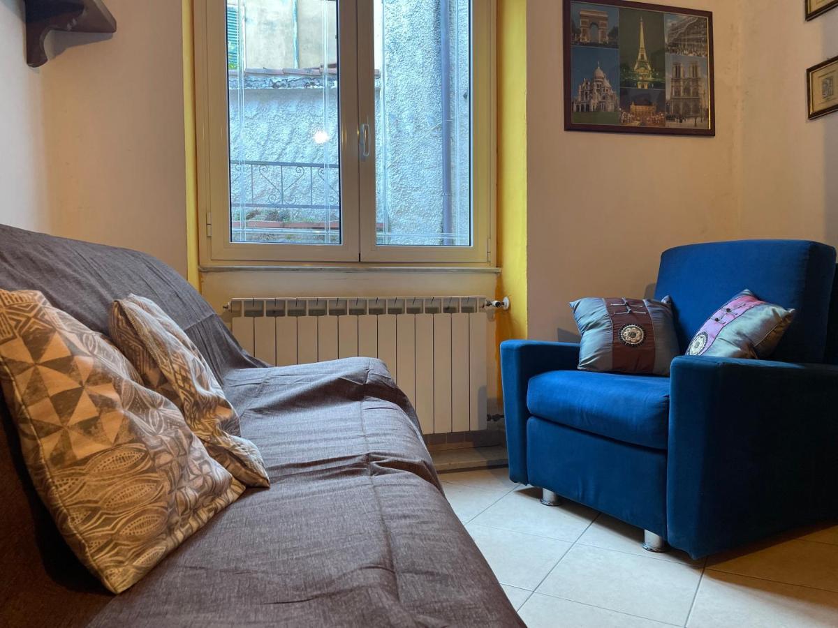 Tra Alpi Apuane E Cinque Terre.. Casetta Renata! Villa Valeriano Lunense Exteriör bild